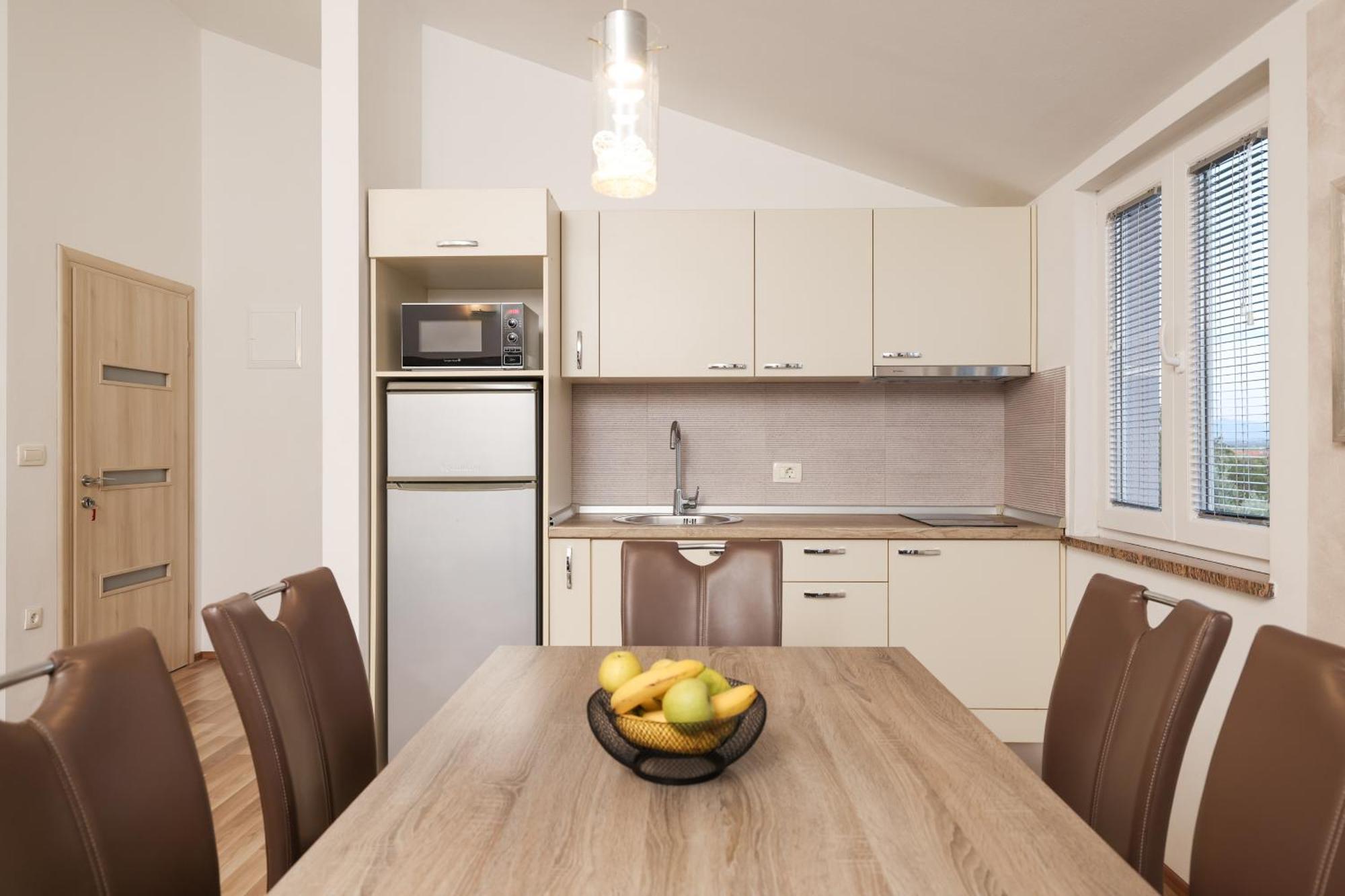 Apartments Anita نين المظهر الخارجي الصورة